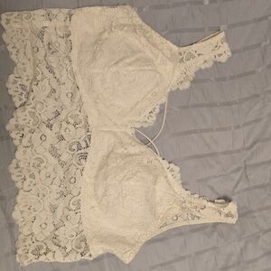 BKE Cream Lace Bralette with Scalloped Hem